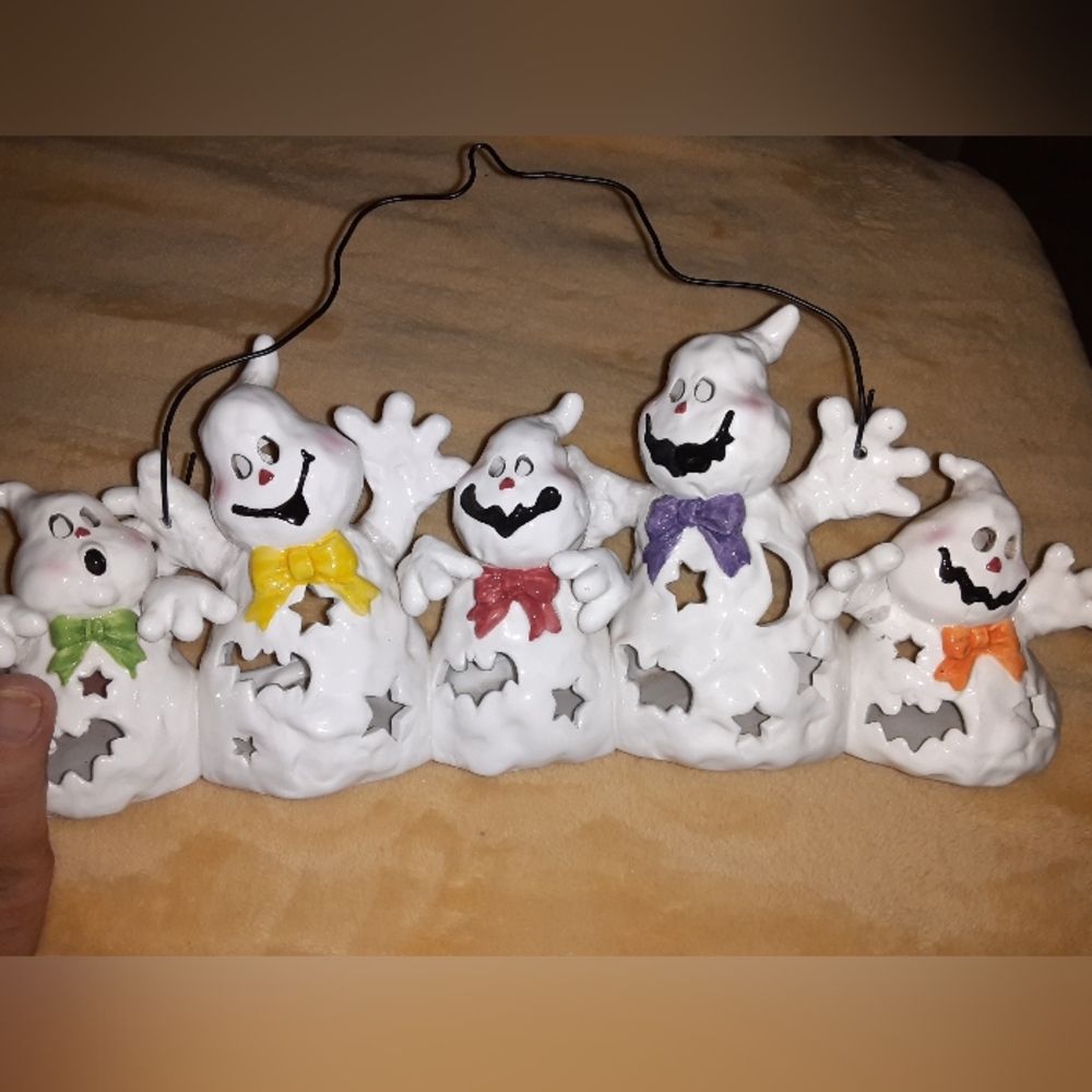 Holloween Ceramic Ghost decor - Picture 3 of 3